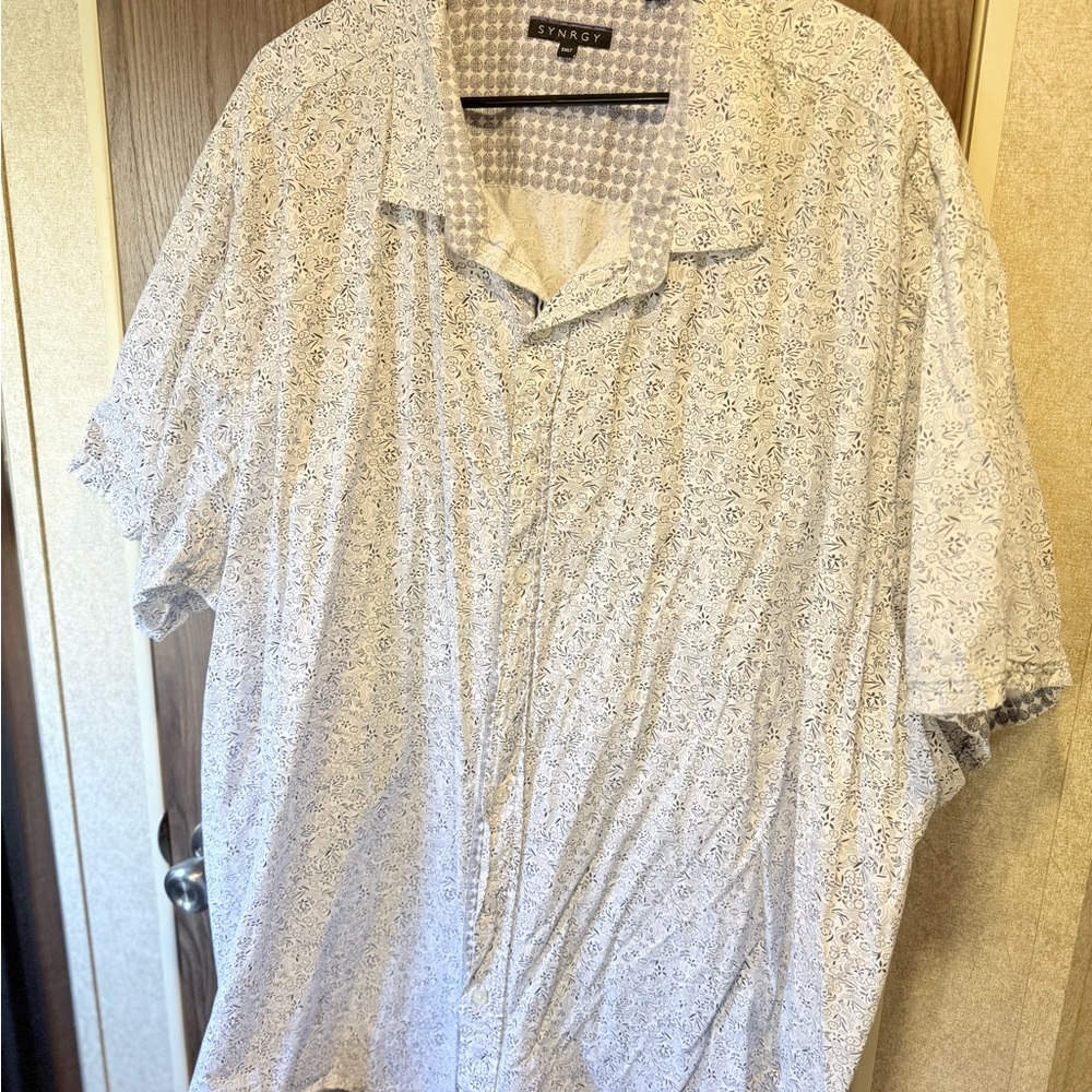 Men's Casual Button-Down Shirt in White and Navy Floral